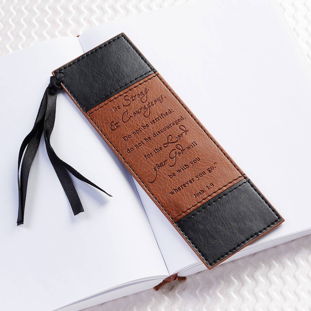 - Bookmark Faux Leather Black/Brown Be Strong Josh. 1:9