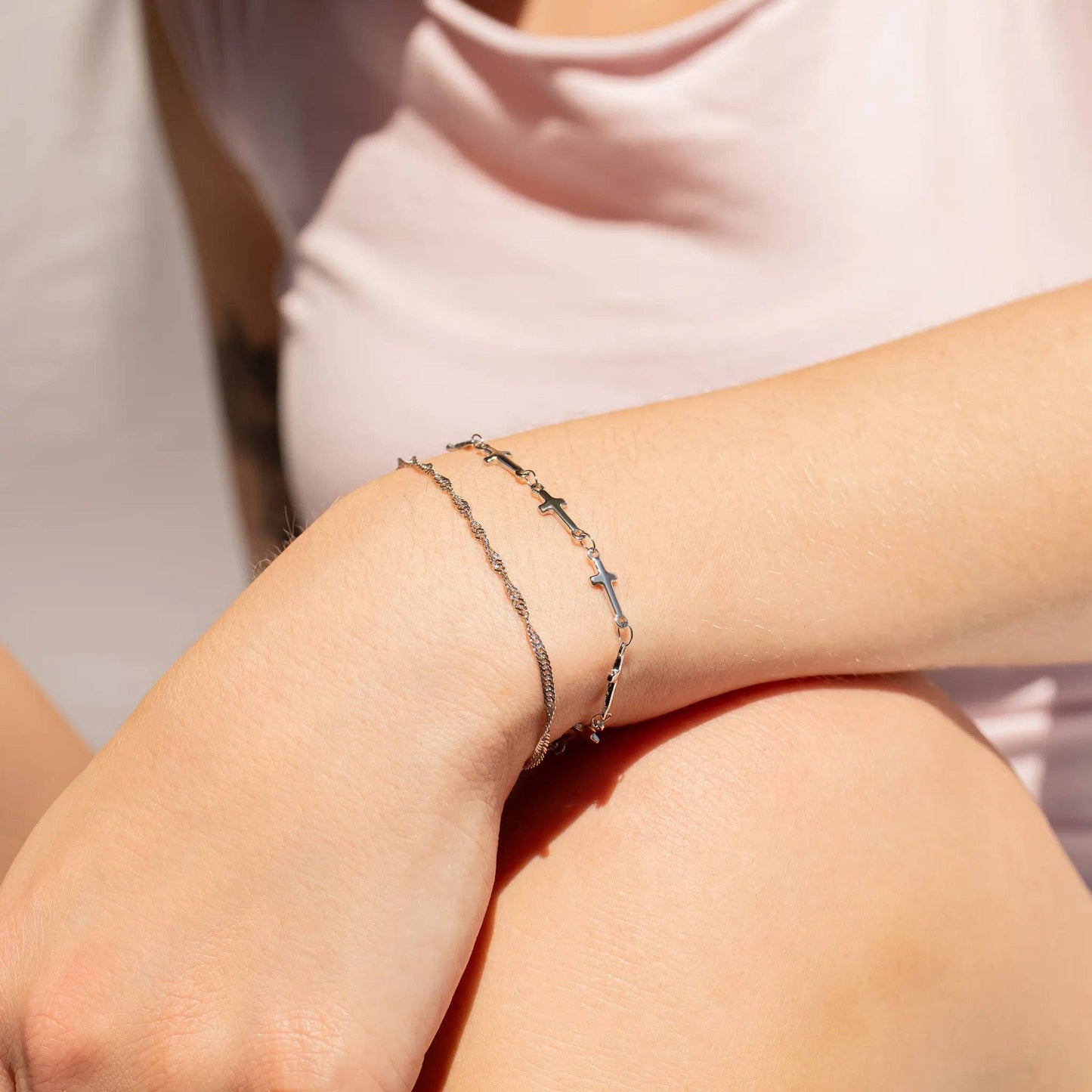WJW - 18K Gold PVD Stainless Steel Cross Chain Bracelet