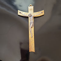 5 1/2” Metal Crucifix