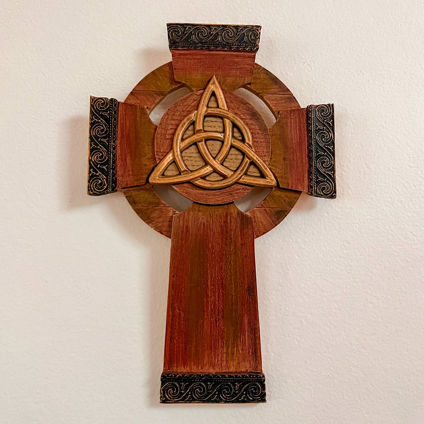 Abbey + CA Gift - Trinity Knot Wall Cross