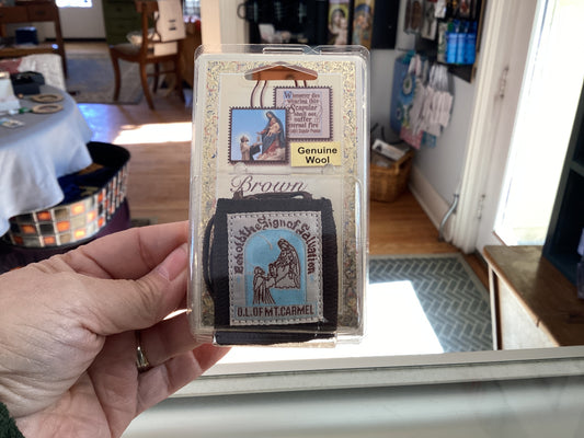 Scapular Boxed