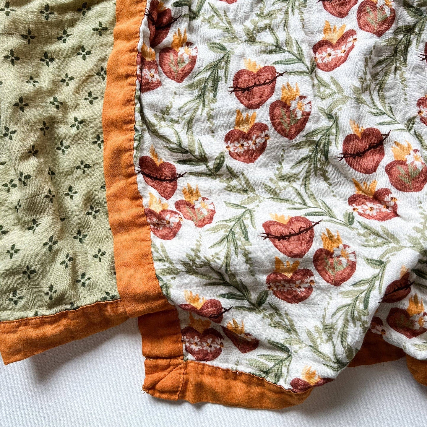 The Little Rose Shop - Holy Family Hearts Luxury Double Sided Muslin Catholic Blanket