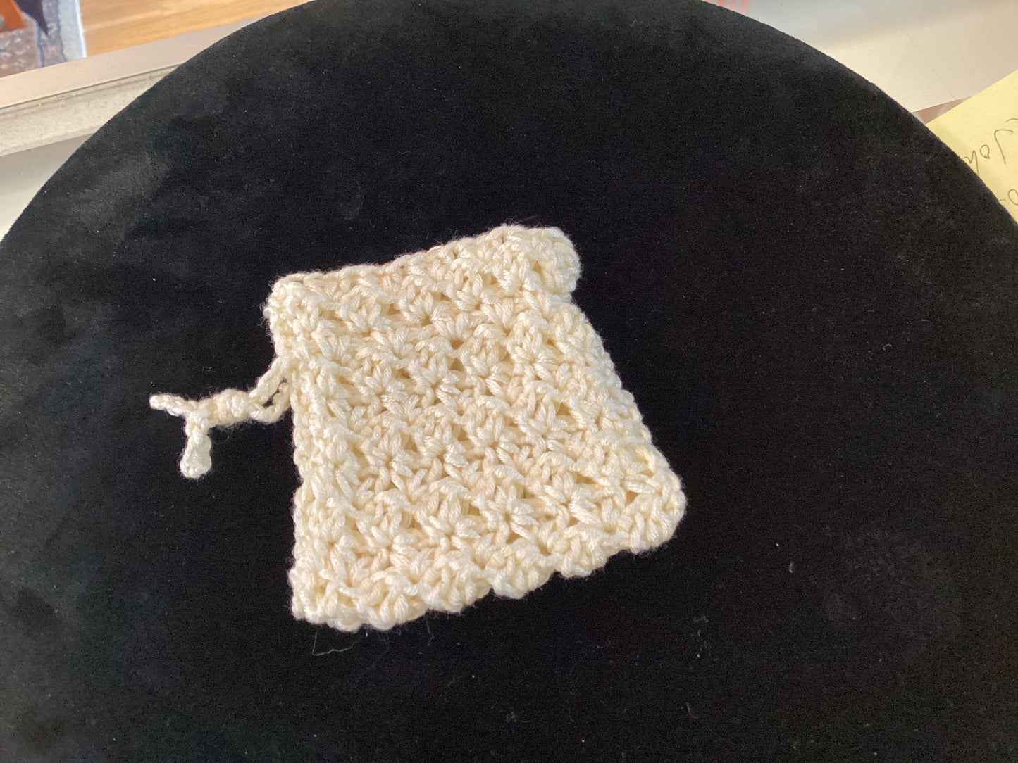 Crochet ed Rosary Pouch