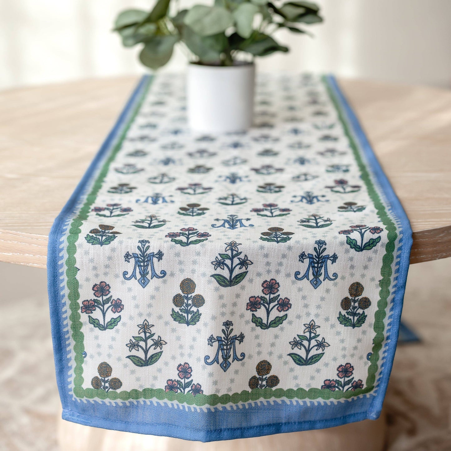The Little Rose Shop - Marian Floral Table Runner Set
