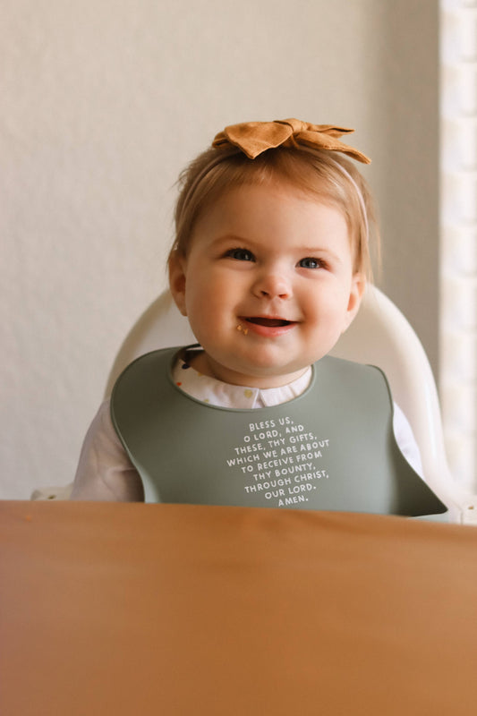 Be A Heart - Catholic Meal Blessing Bib | BPA Free Bib | Gift For Baby: Sage Green - ALL CAPS English