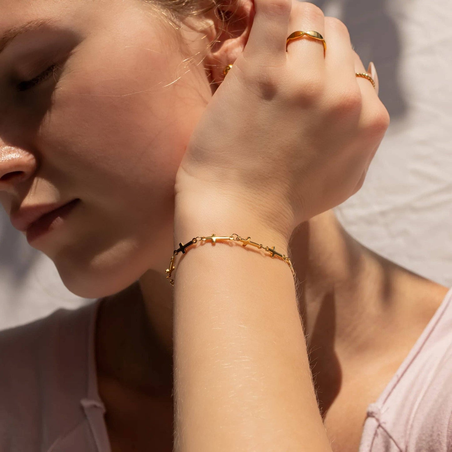 WJW - 18K Gold PVD Stainless Steel Cross Chain Bracelet