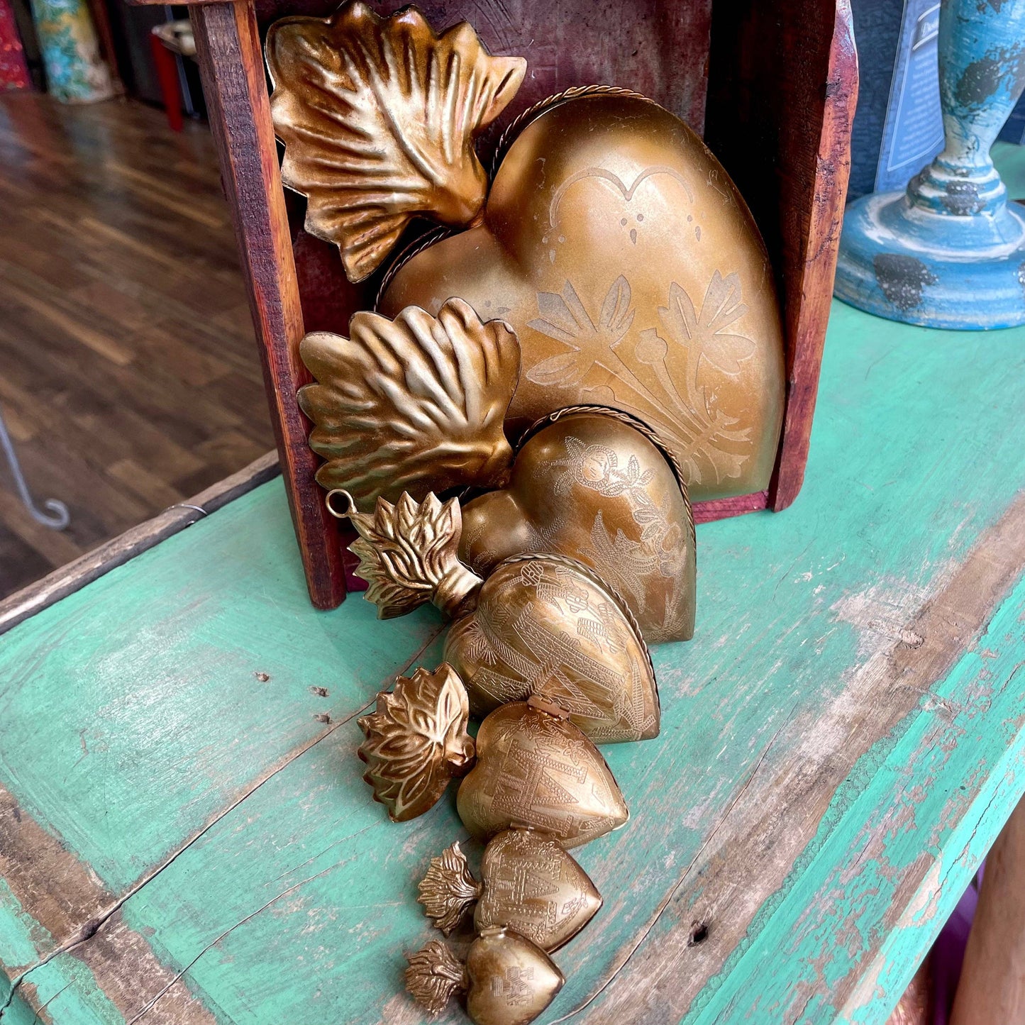 Love and Honor Jesus LLC - Sacred Heart Locket Box