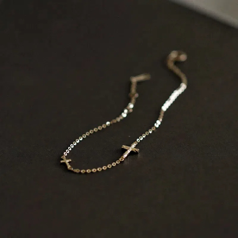 Minimalist Double Cross Bracelet in 925 Sterling Silver