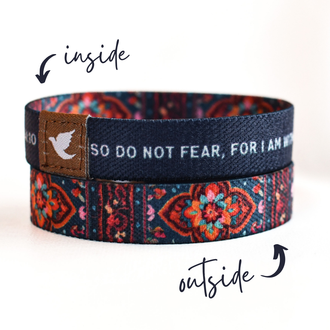 Pink Salt Riot - So Do Not Fear Womens Truthband