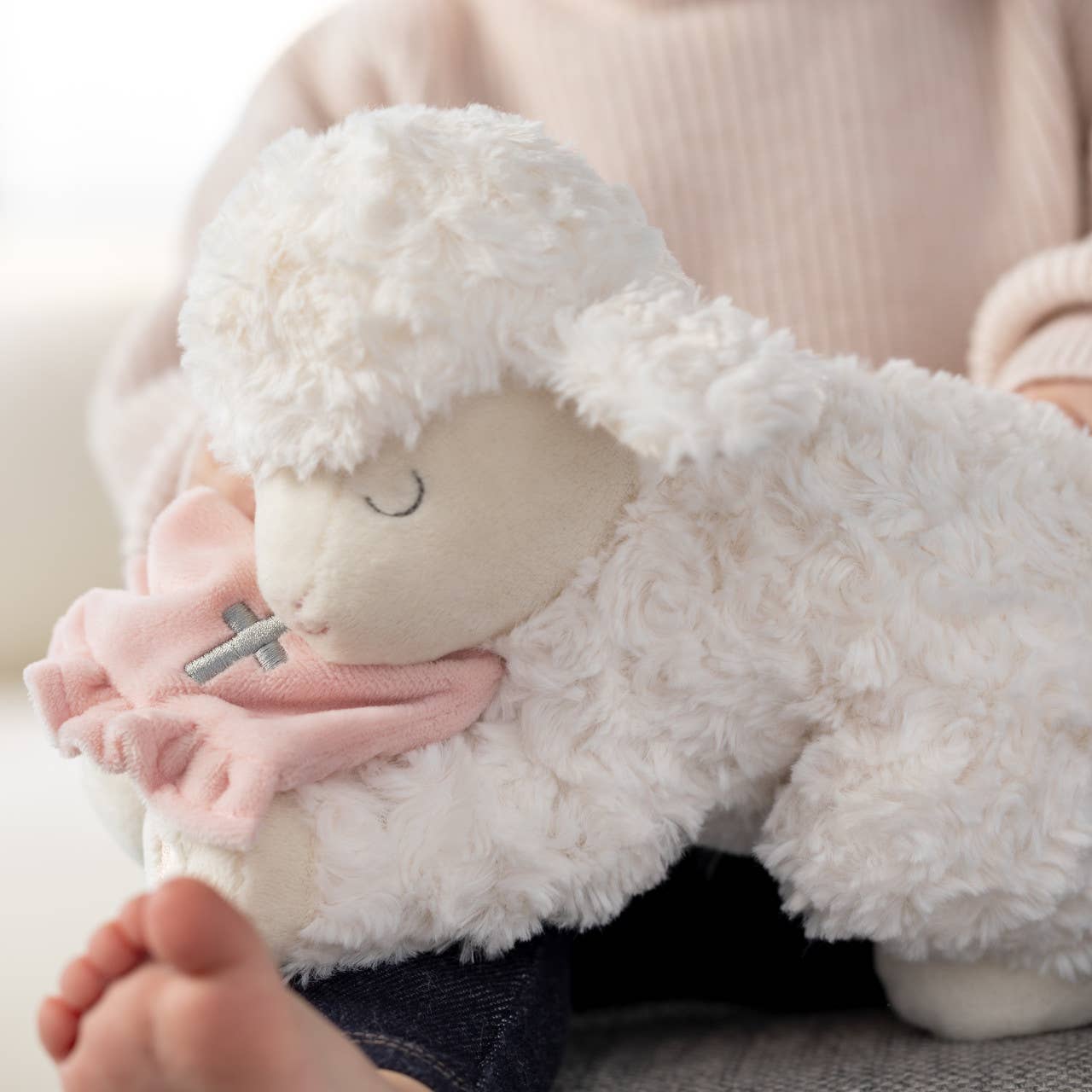 DEMDACO - Pink Goodnight Prayer Mechanical Lamb