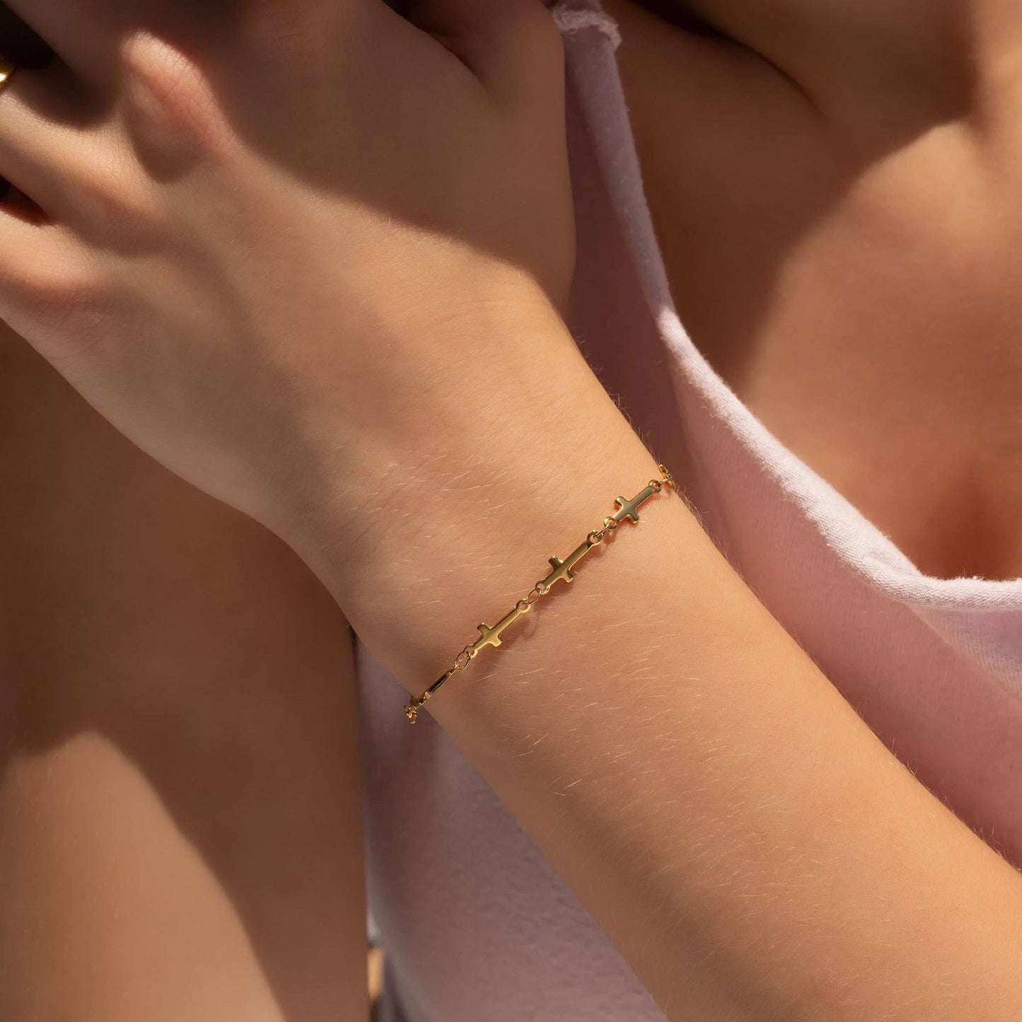WJW - 18K Gold PVD Stainless Steel Cross Chain Bracelet
