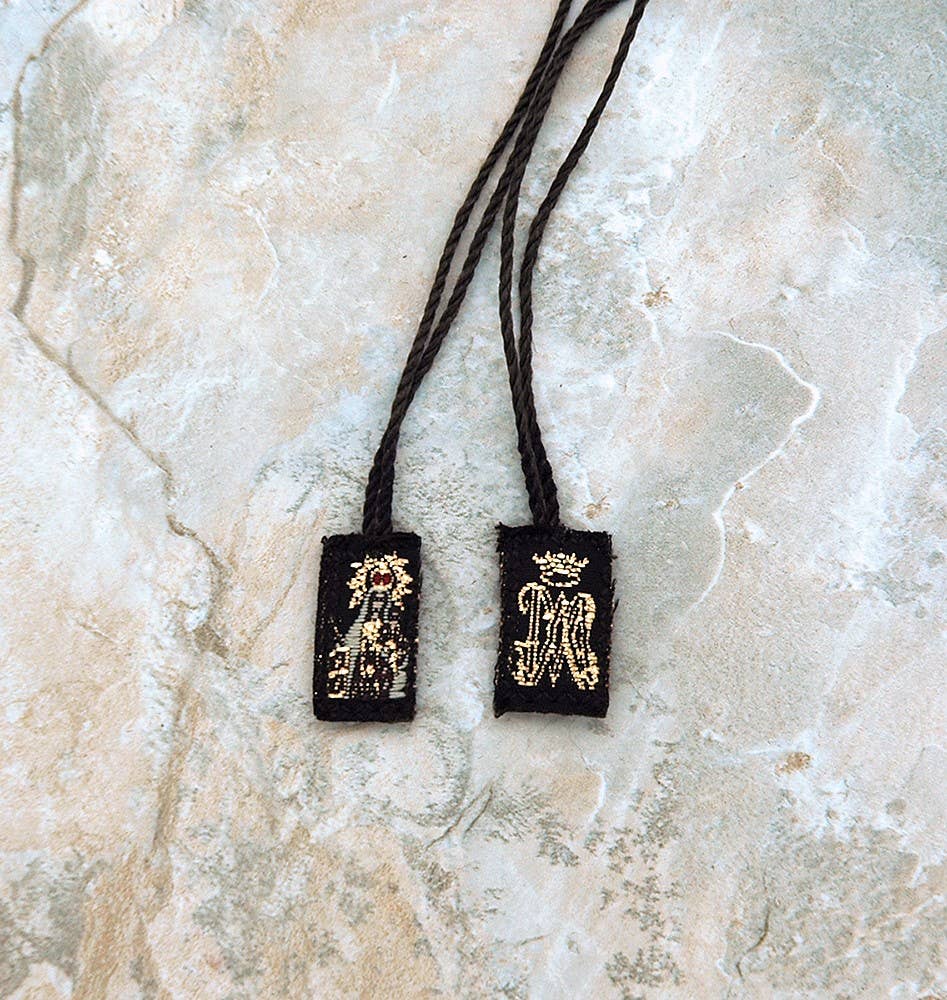 Tiny Brown Wool Flannel Scapular