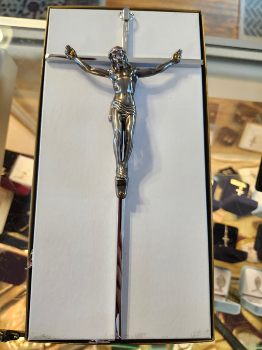 10” M Crucifix