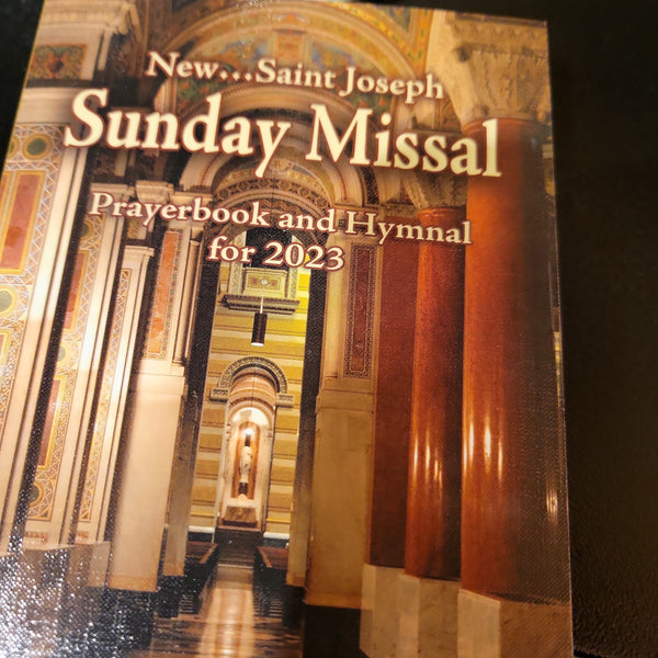 St Joseph Sunday Missal 2024 paperback